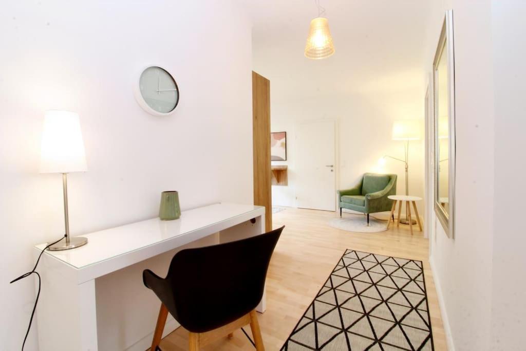 Apartment Central Charm - Comfortable 3-br Wien