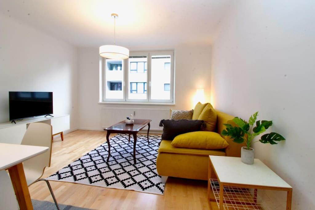 Apartment Central Charm - Comfortable 3-br Wien